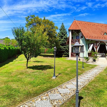 Balaton Garden Lejlighed Balatongyörök Eksteriør billede